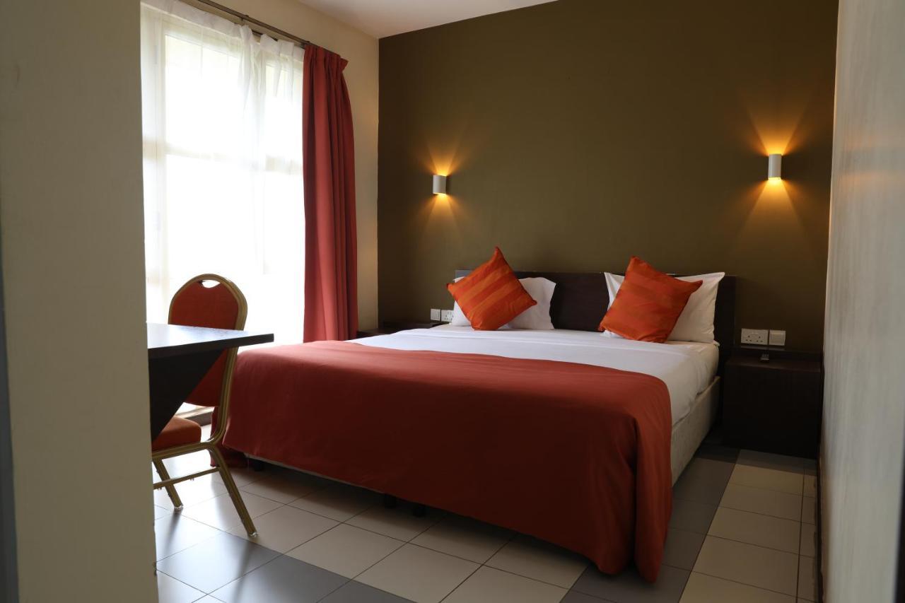 Qaribu Inn Nairobi Ngoại thất bức ảnh